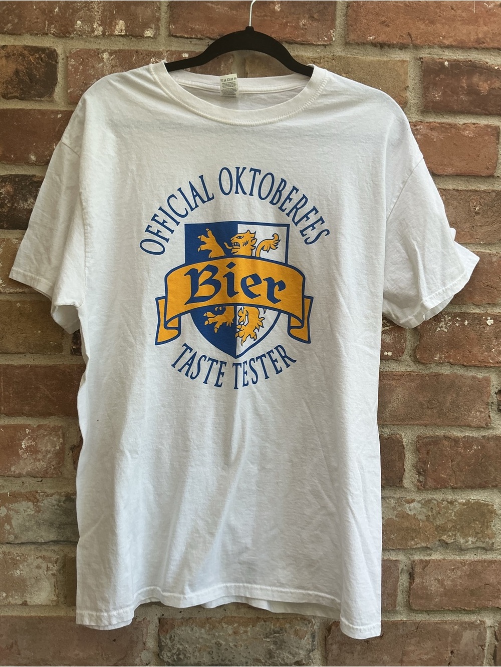 Bier 'Official Oktoberfeest Taste Tester' White Graphic T‑Shirt